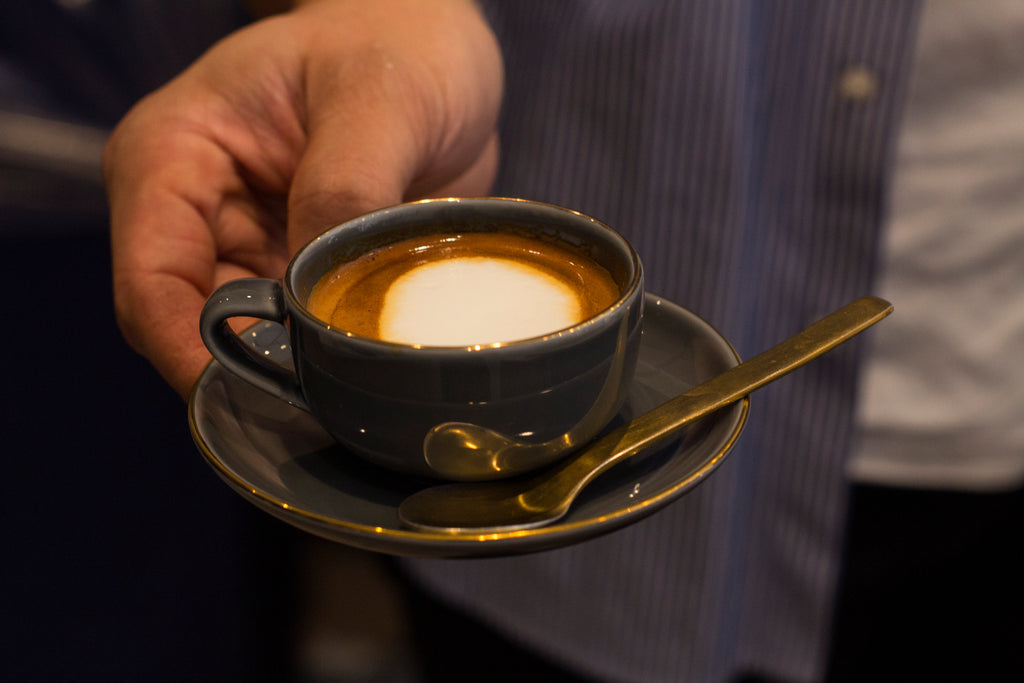 How To Make The Perfect Macchiato With a Dollop